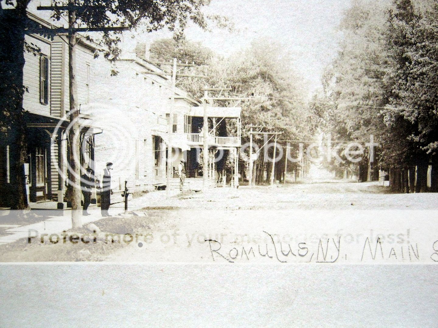ROMULUS New York 1900's UNPAVED MAIN STREET MAN WITH PIPE Real